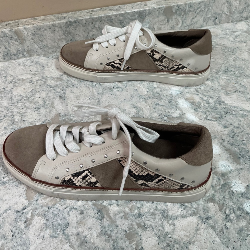 Crown Vintage Sneaker Low Top 8.5 Cream Olive Snakeskin Studded Suede Leather - Picture 6 of 9